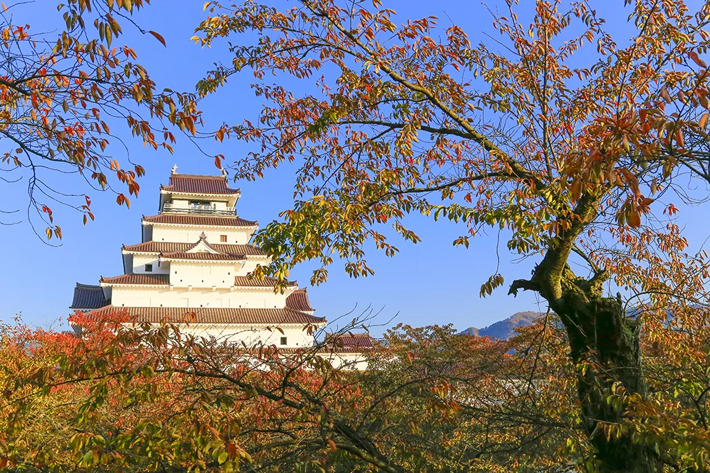 鶴ヶ城公園